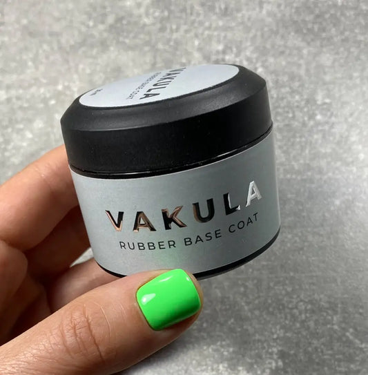 VERNI VAKULA